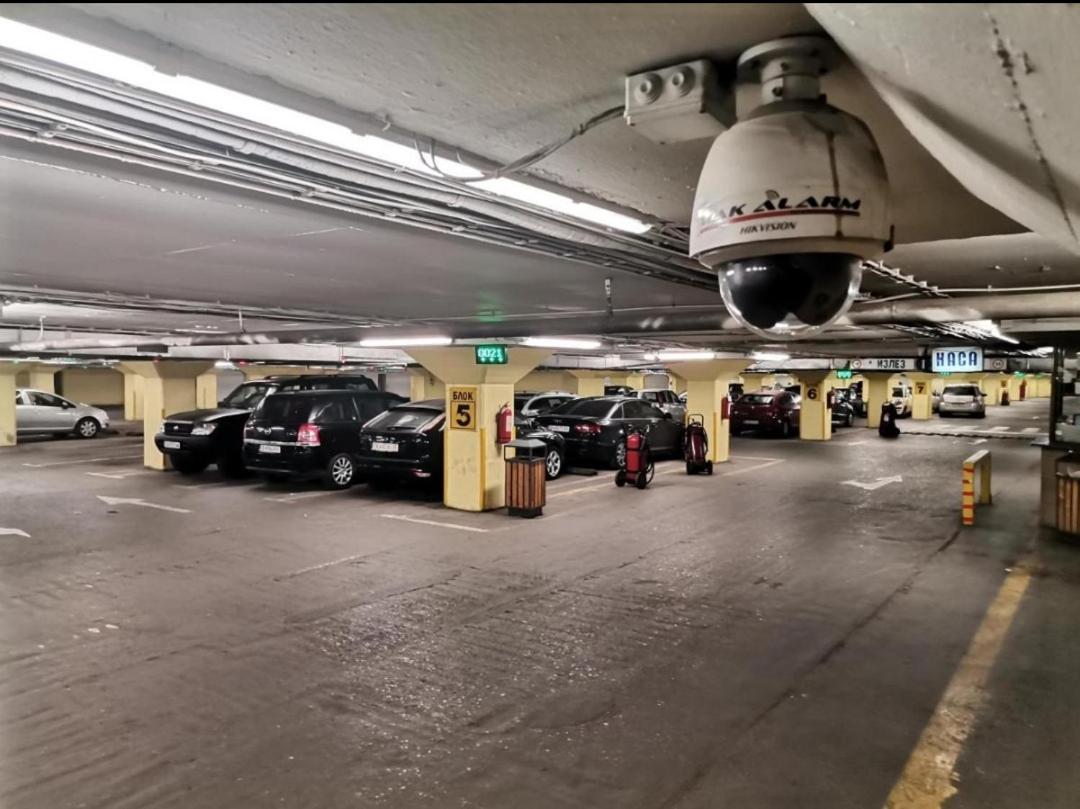 Calla 5 Apartment - Main Square, In The City Shopping Center - Parking Slot With Security And Video Camera Скопие Екстериор снимка
