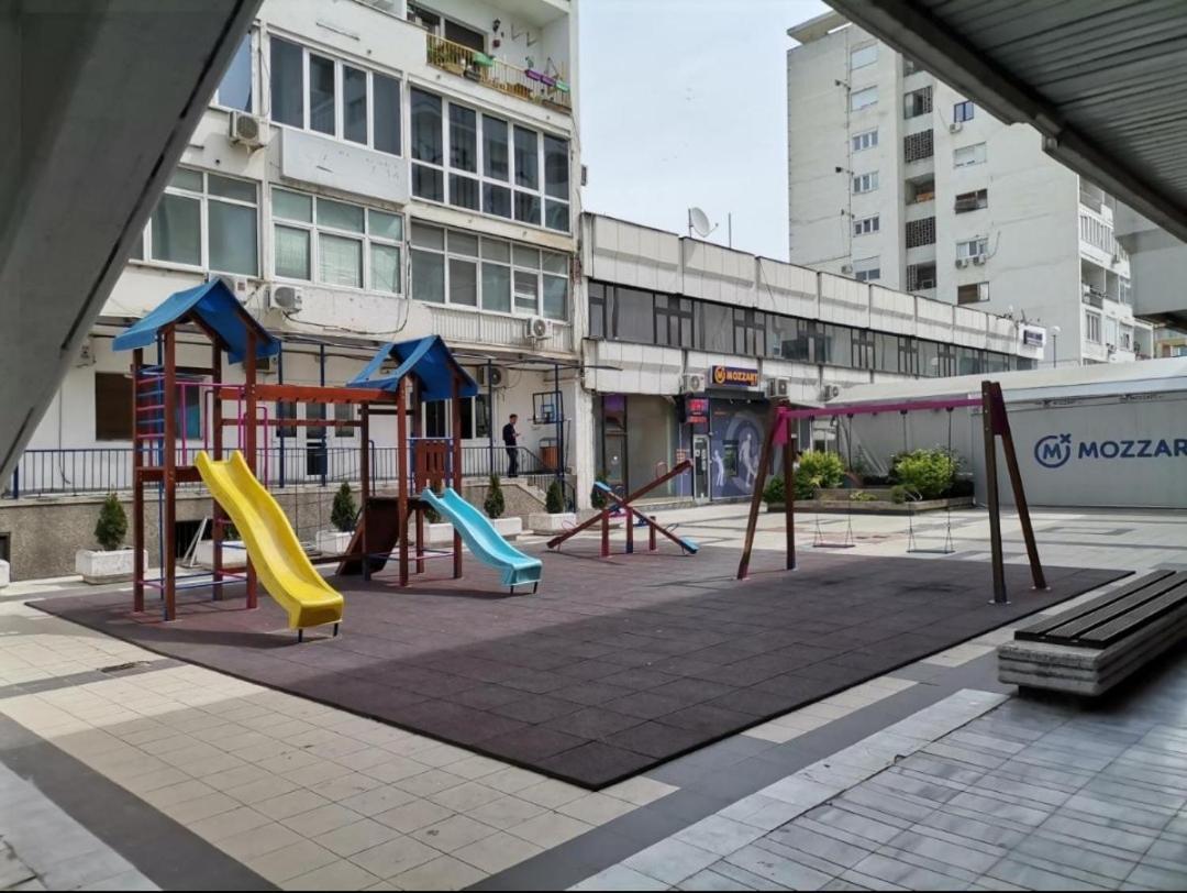Calla 5 Apartment - Main Square, In The City Shopping Center - Parking Slot With Security And Video Camera Скопие Екстериор снимка