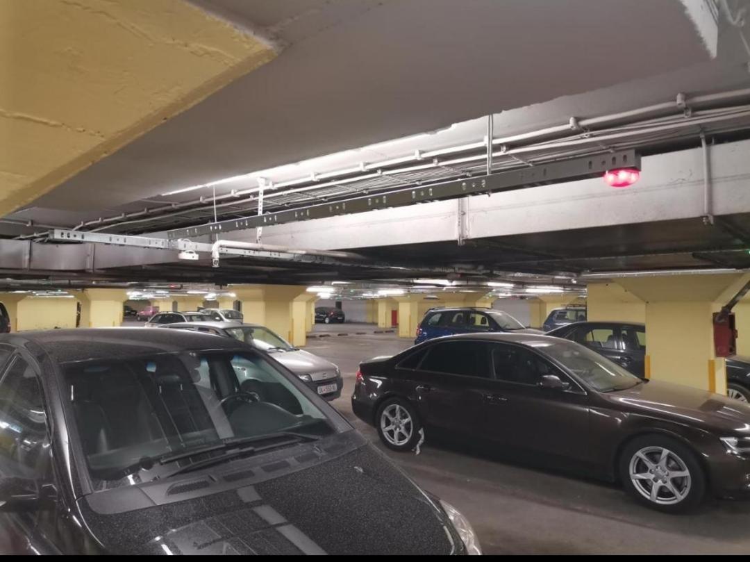Calla 5 Apartment - Main Square, In The City Shopping Center - Parking Slot With Security And Video Camera Скопие Екстериор снимка
