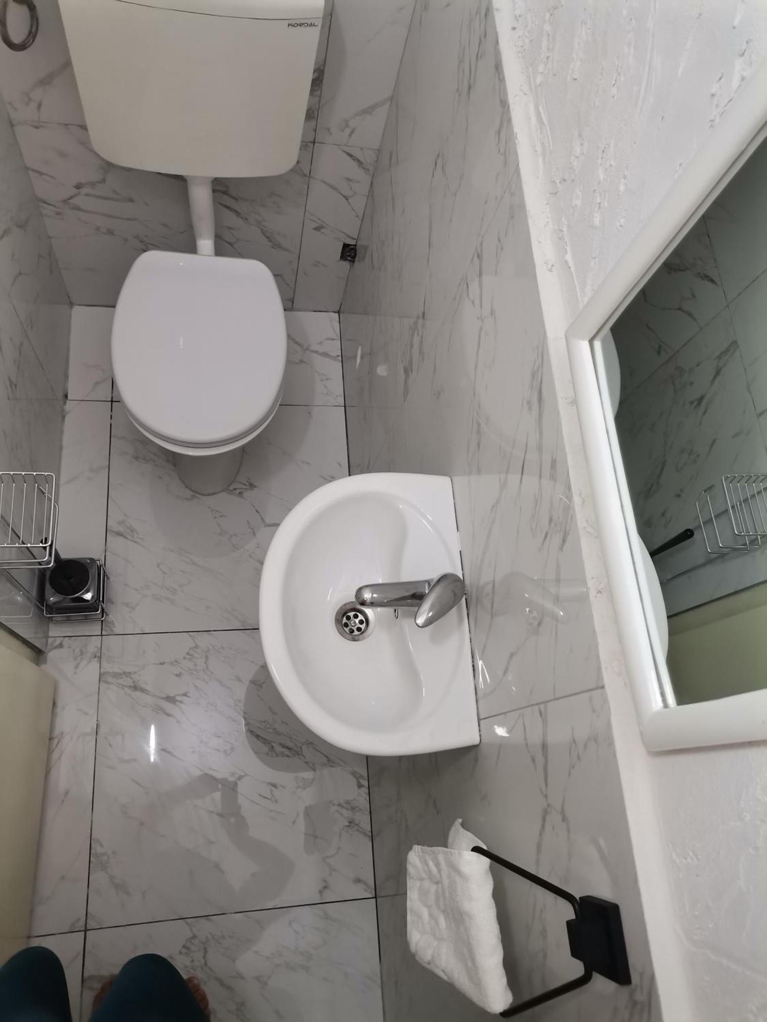 Calla 5 Apartment - Main Square, In The City Shopping Center - Parking Slot With Security And Video Camera Скопие Екстериор снимка